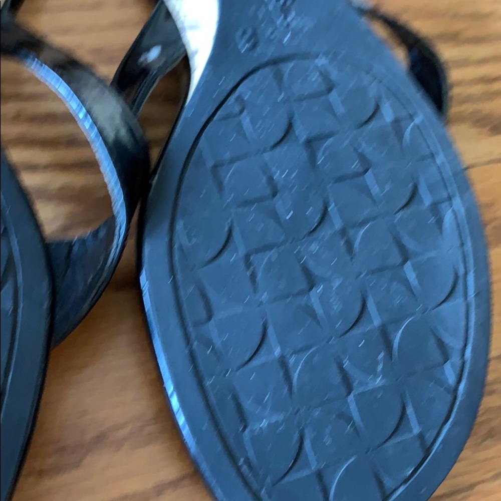 Black patten leather slides - Picture 2 of 4